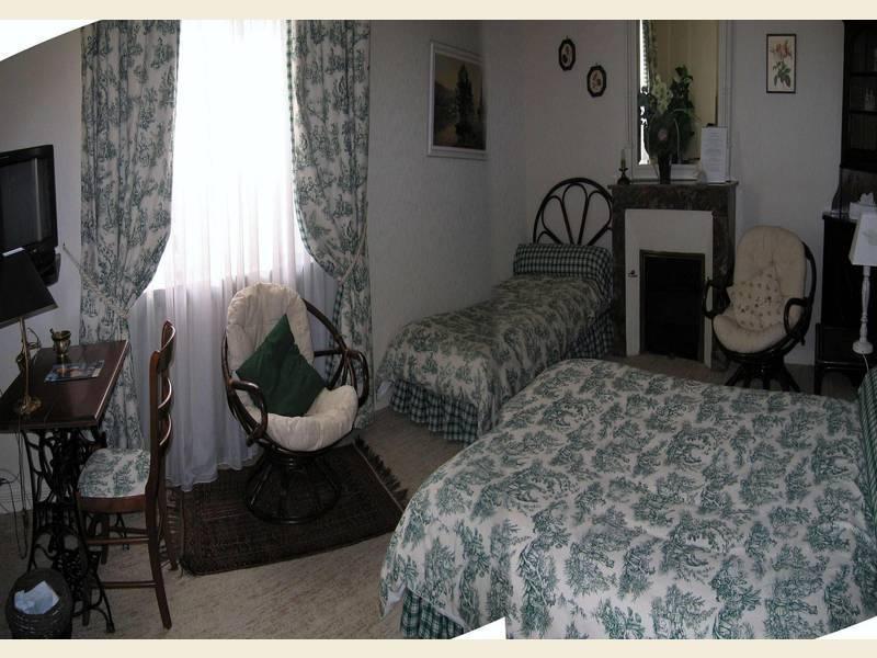 Hotel De La Barbacane Tiffauges Экстерьер фото